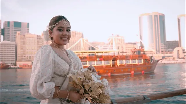 Yohani Hettiarachchi in a Kandyan bridal look at Dubai Creek